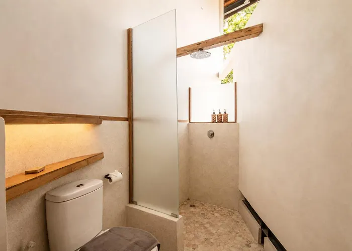 بيت للعطل Chic 1-Br Villa With Pool, 800M From Echo Beach